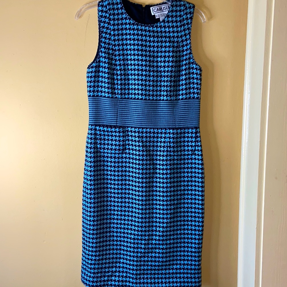 🌺CARLISLE DRESS - Picture 2 of 7